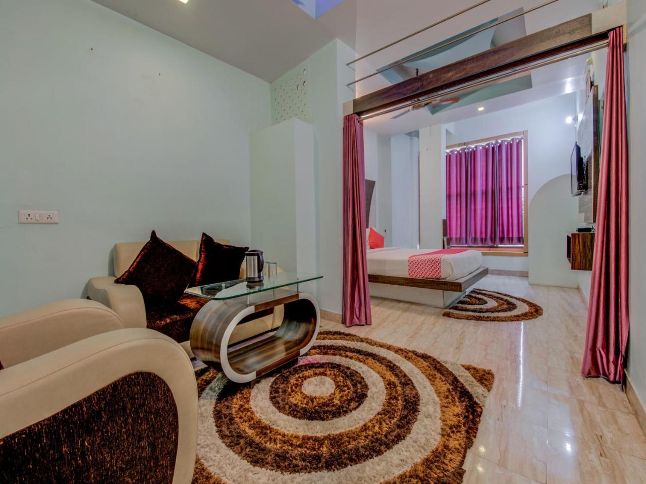 Oyo 18873 Hotel Comfort Deoghar Esterno foto