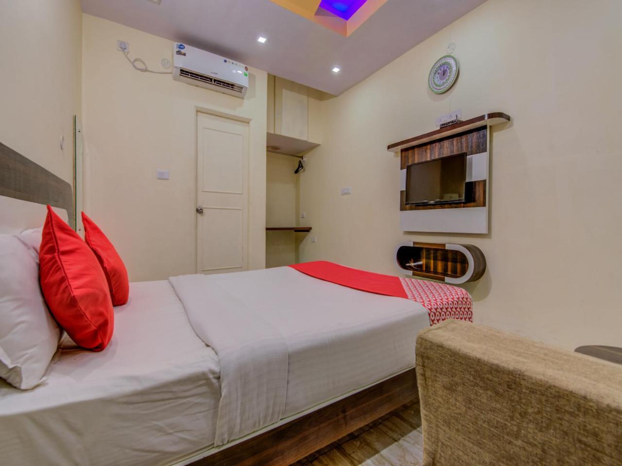 Oyo 18873 Hotel Comfort Deoghar Esterno foto