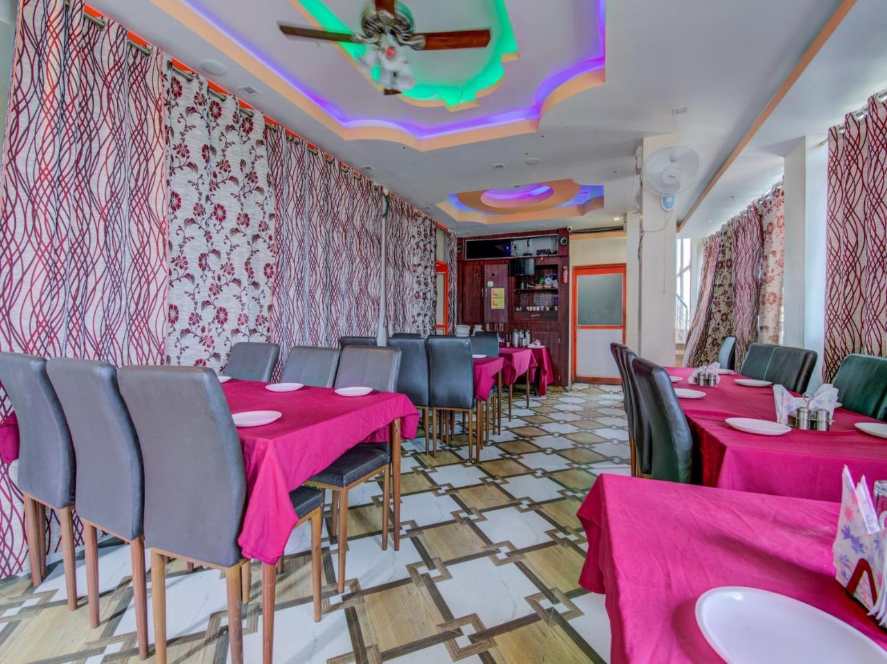 Oyo 18873 Hotel Comfort Deoghar Esterno foto