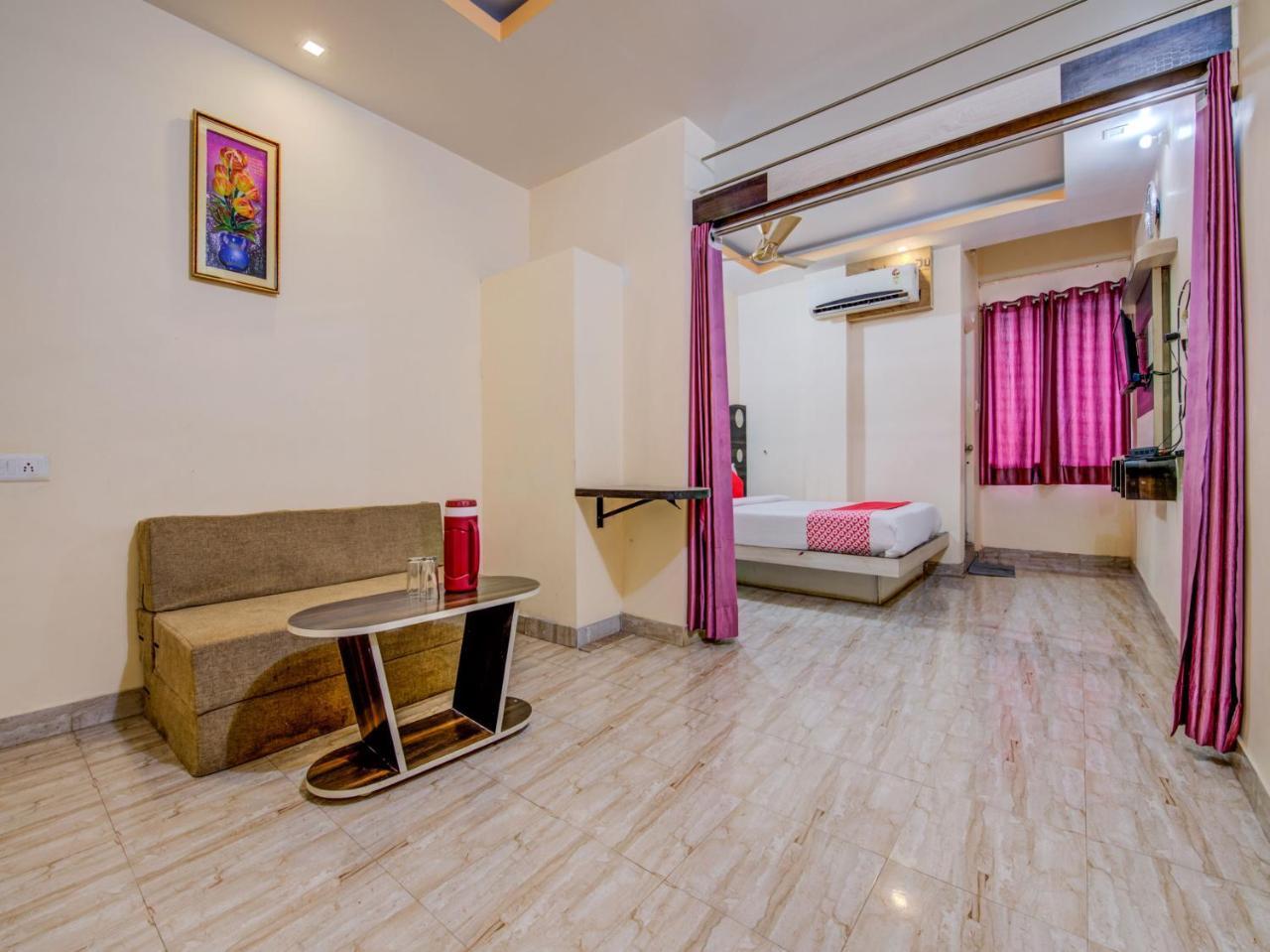 Oyo 18873 Hotel Comfort Deoghar Esterno foto